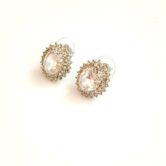 Miro Crystal Collection Cluster Earrings. Silver Brilliant Evening Post Earrings - Picture 1 of 7